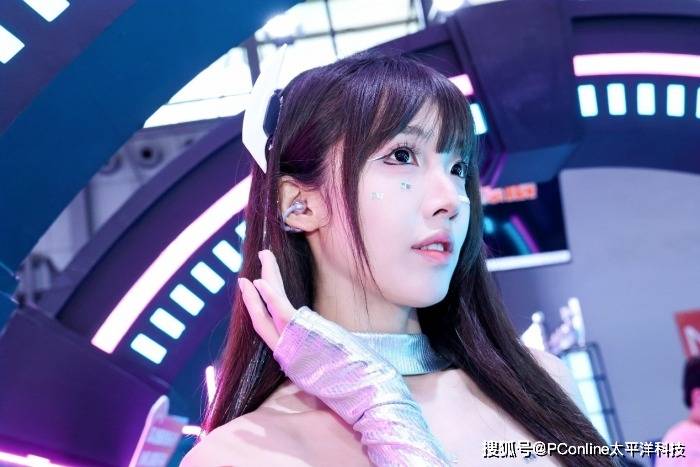 Joy 展台三大品类新品诠释 “次元突破”AG真人平台aigo国民好物 China(图2)