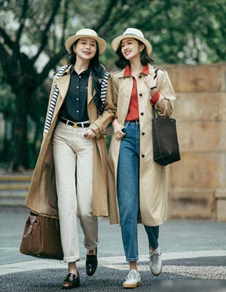 秋学下面潮人这么穿洋气好看不易撞衫AG真人娱乐满大街的“卡其风衣”今(图8)