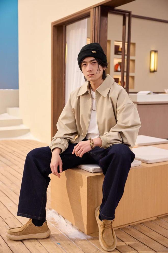 搭这届年轻人更在乎“审美平权”AG真人游戏平台直播间买金学穿(图9) 搭这届年轻人更在乎“审美平权”AG真人游戏平台直播间买金学穿(图9)