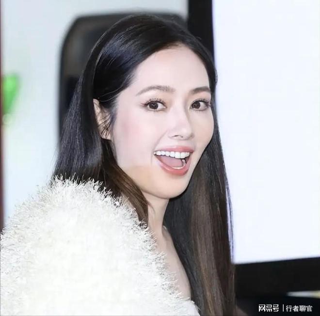 向佐带娃有时异地但豪门日子藏不住了AG真人网郭碧婷手撕谣言：婆婆给钱(图5)