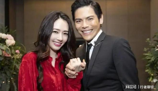 向佐带娃有时异地但豪门日子藏不住了AG真人网郭碧婷手撕谣言：婆婆给钱(图6)